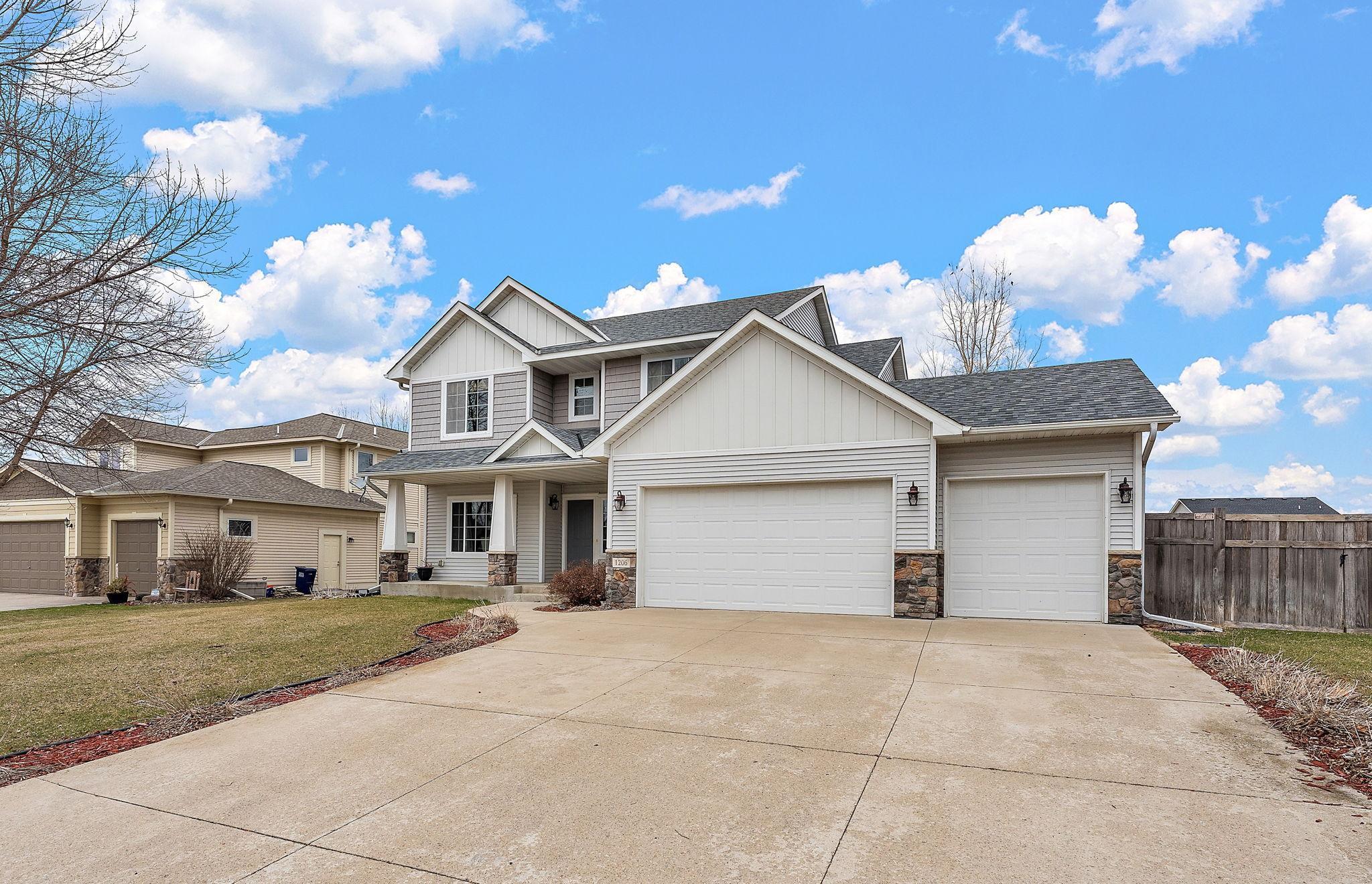 1206 Goldenray Drive, Faribault, Minnesota image 5
