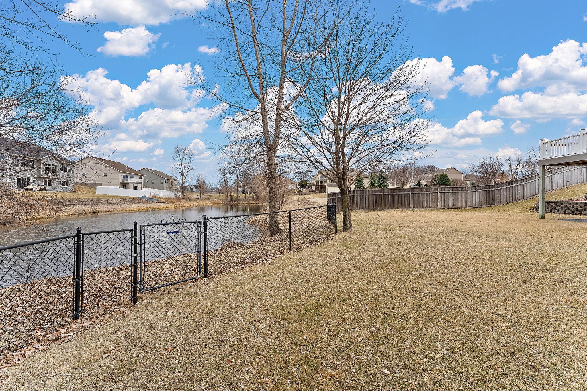 1206 Goldenray Drive, Faribault, Minnesota image 8