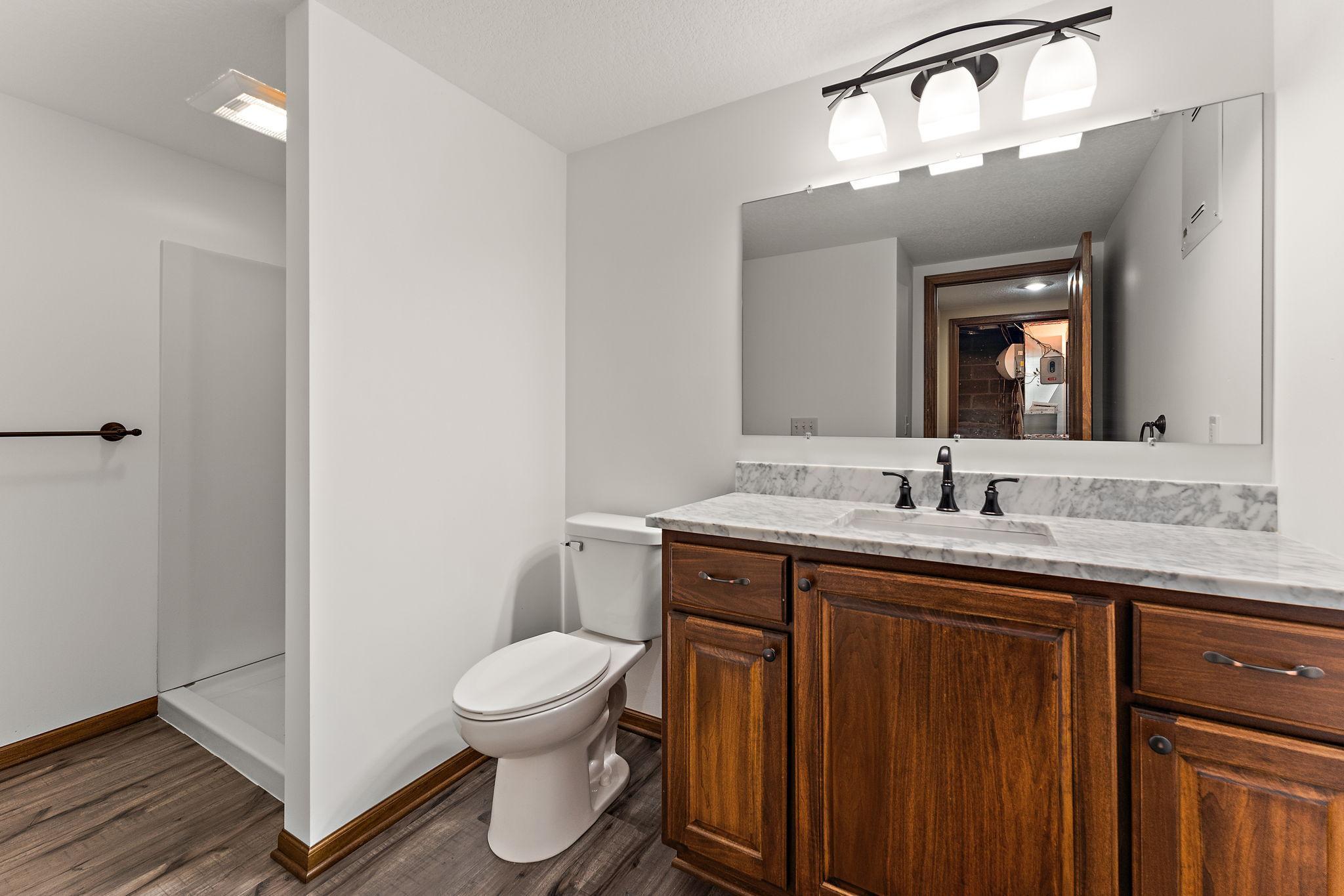 1206 Goldenray Drive, Faribault, Minnesota image 46