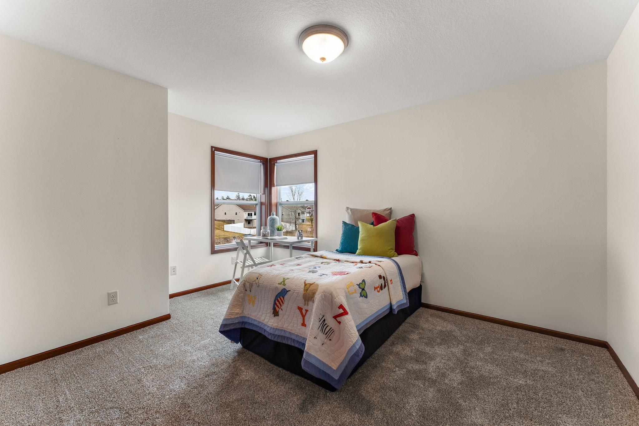 1206 Goldenray Drive, Faribault, Minnesota image 30