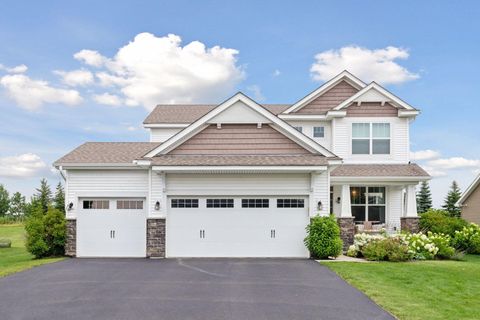 Homes For Sale - 2430 Lacy Lane<br/> Victoria, MN 55386