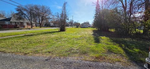 Vacant Land For Sale - 716 / 718 6th Avenue<br/> Koochiching County, International Falls, MN 56649