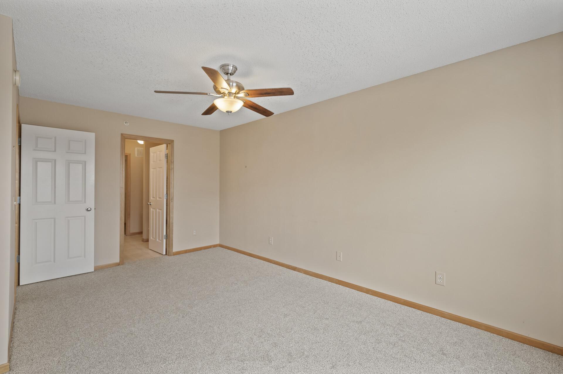 2432 121st Circle #B, Minneapolis, Minnesota image 13