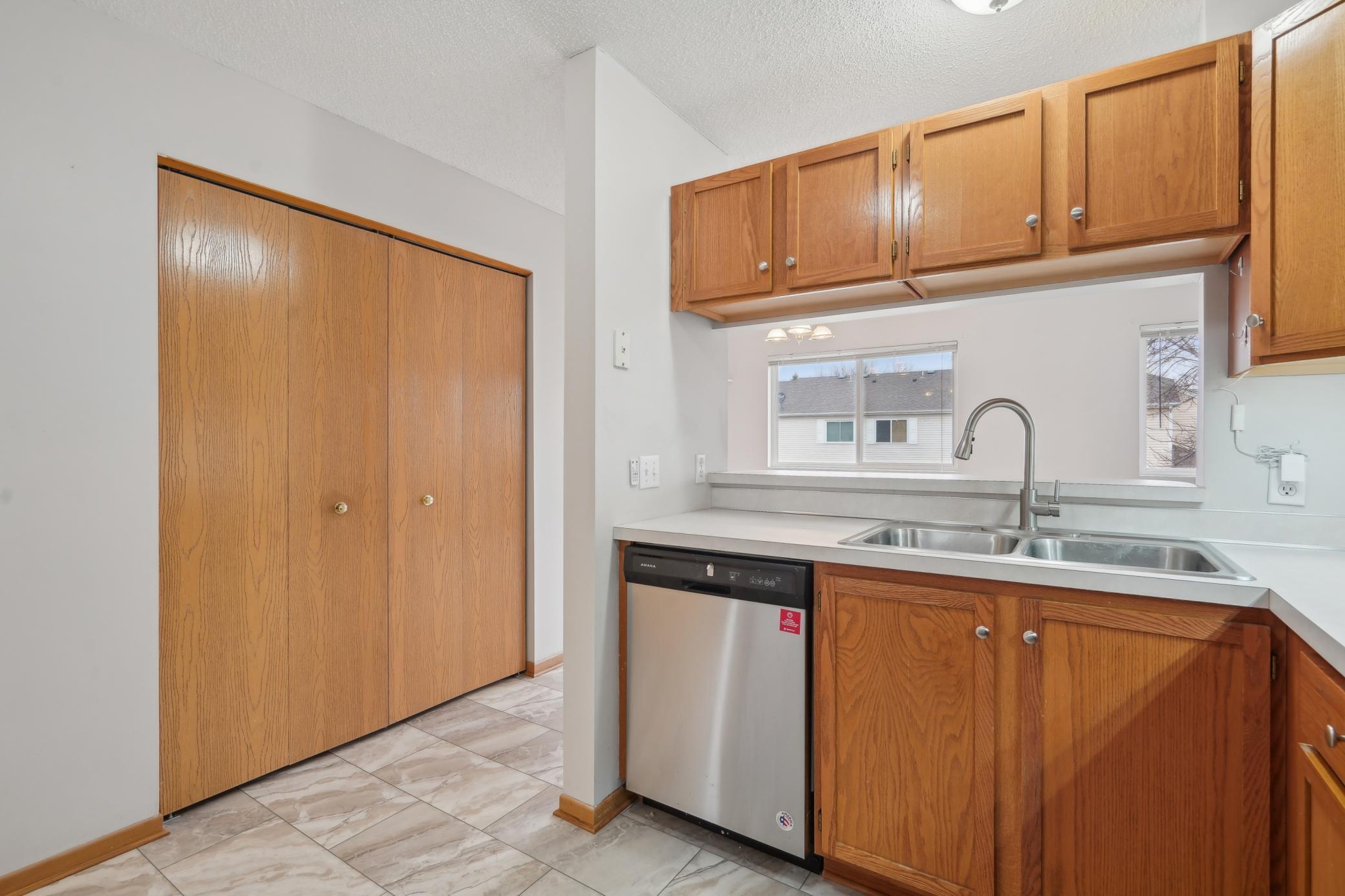 13116 Murdock Terrace, Eden Prairie, Minnesota image 16