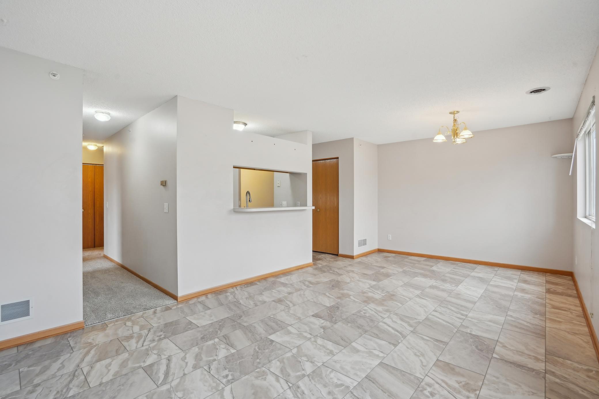 13116 Murdock Terrace, Eden Prairie, Minnesota image 13