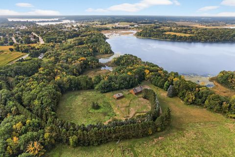 Apartment For Sale - 30260 Lofton Avenue<br/> Chisago City, MN 55013