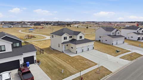 Homes For Sale - 4756 34th Street<br/> Cass County, Fargo, ND 58104