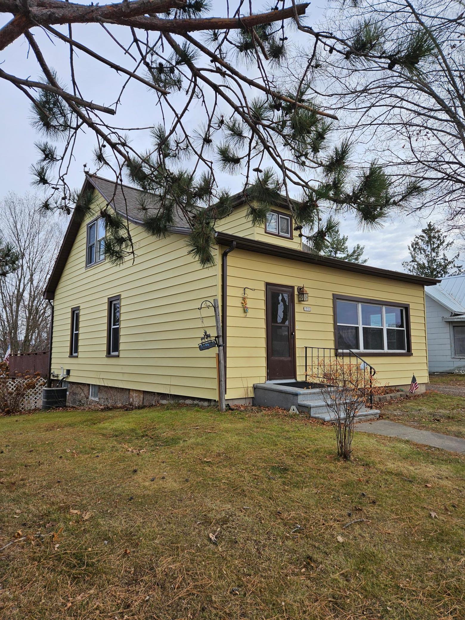 1550 1st Avenue, Cumberland, Wisconsin image 1