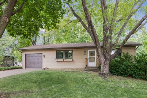 Homes For Sale - 235 Crocus Lane<br/> Monticello, MN 55362