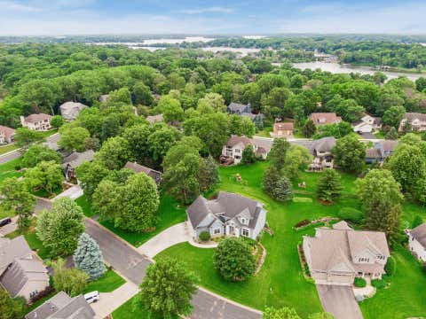 Homes For Sale - 6625 Walnut Drive<br/> Mound, MN 55364