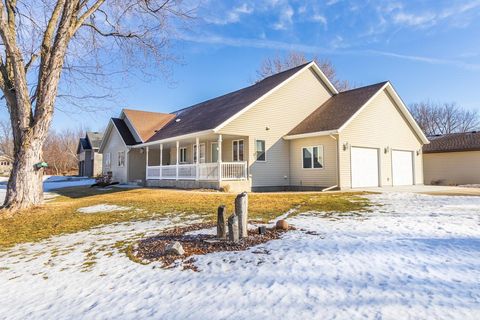 Homes For Sale - 420 5th Street Court<br/> Young America, MN 55397