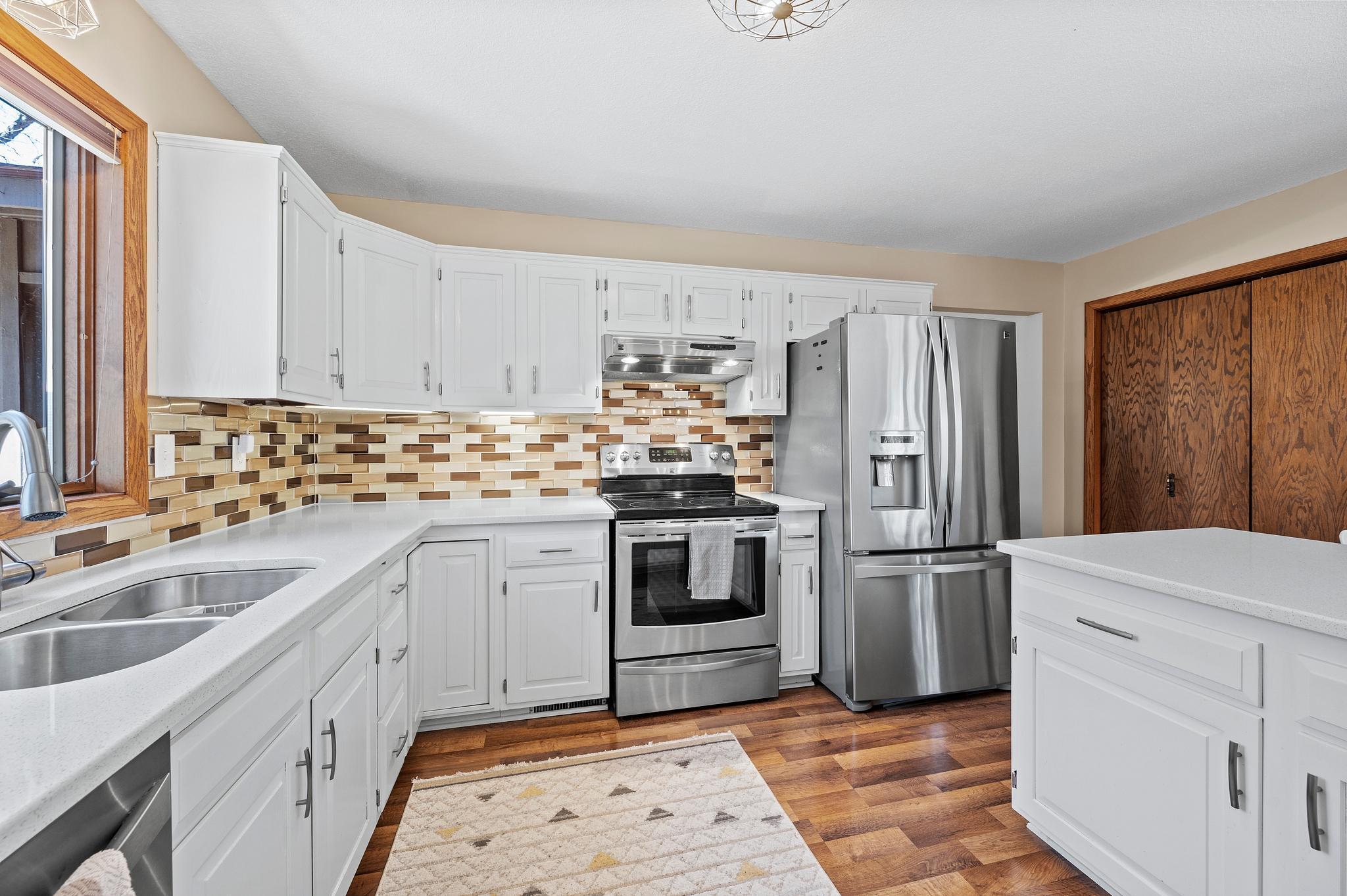 1395 25th Street, Houlton, Wisconsin image 4