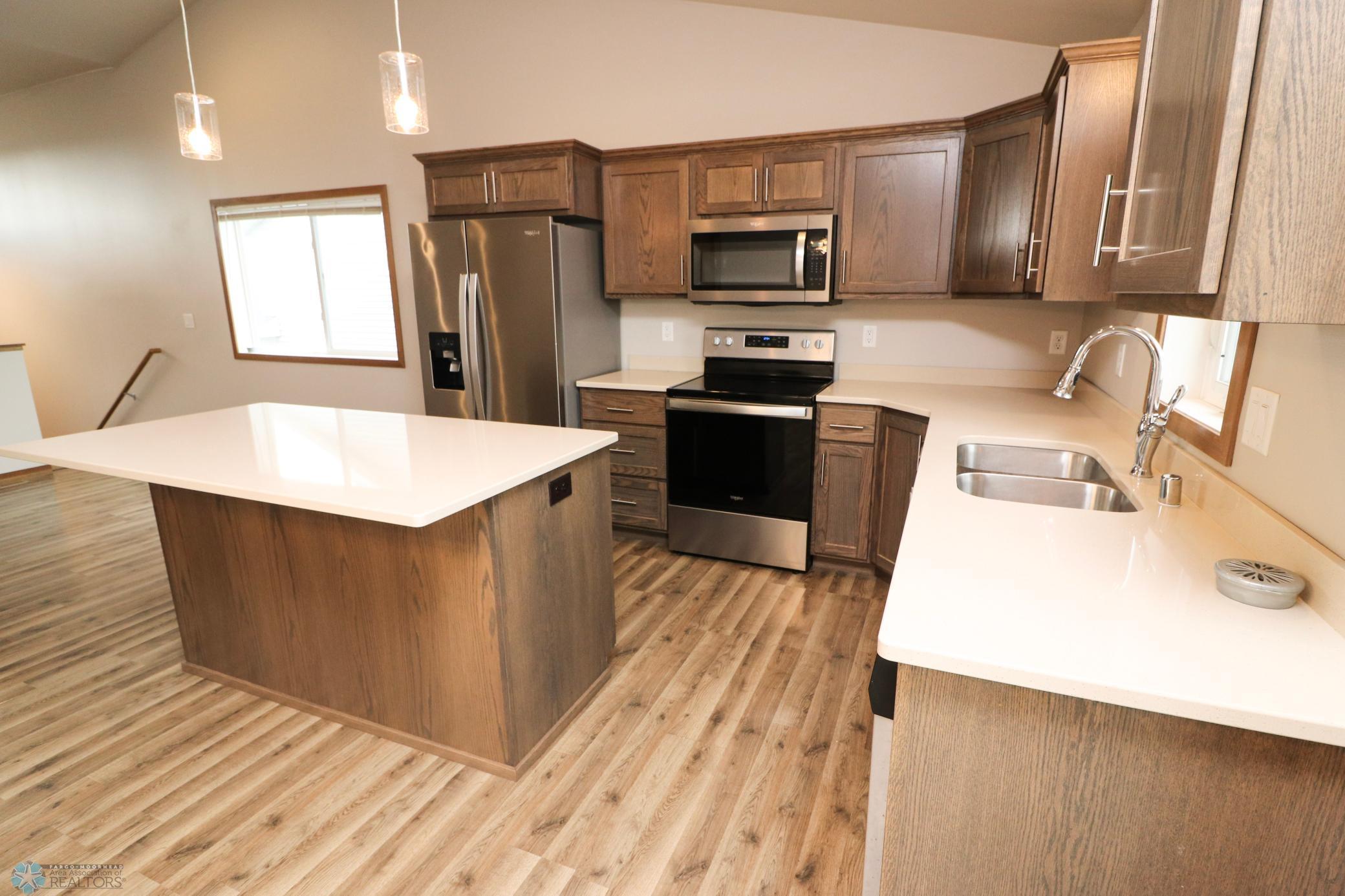 3112 38th Avenue, Moorhead, Minnesota image 7