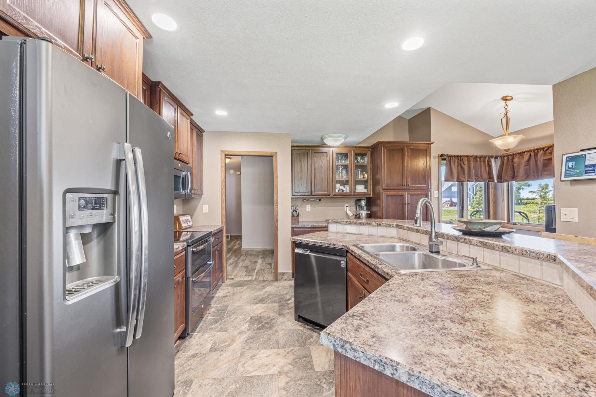 6056 170th Avenue, Walcott, North Dakota image 11