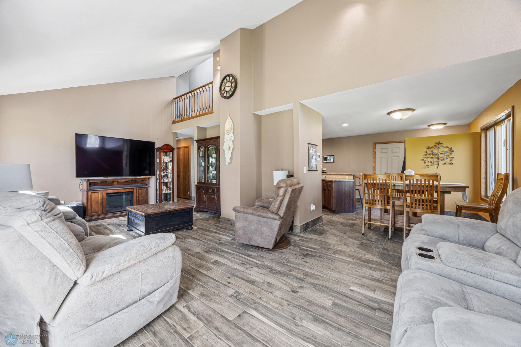 6056 170th Avenue, Walcott, North Dakota image 8