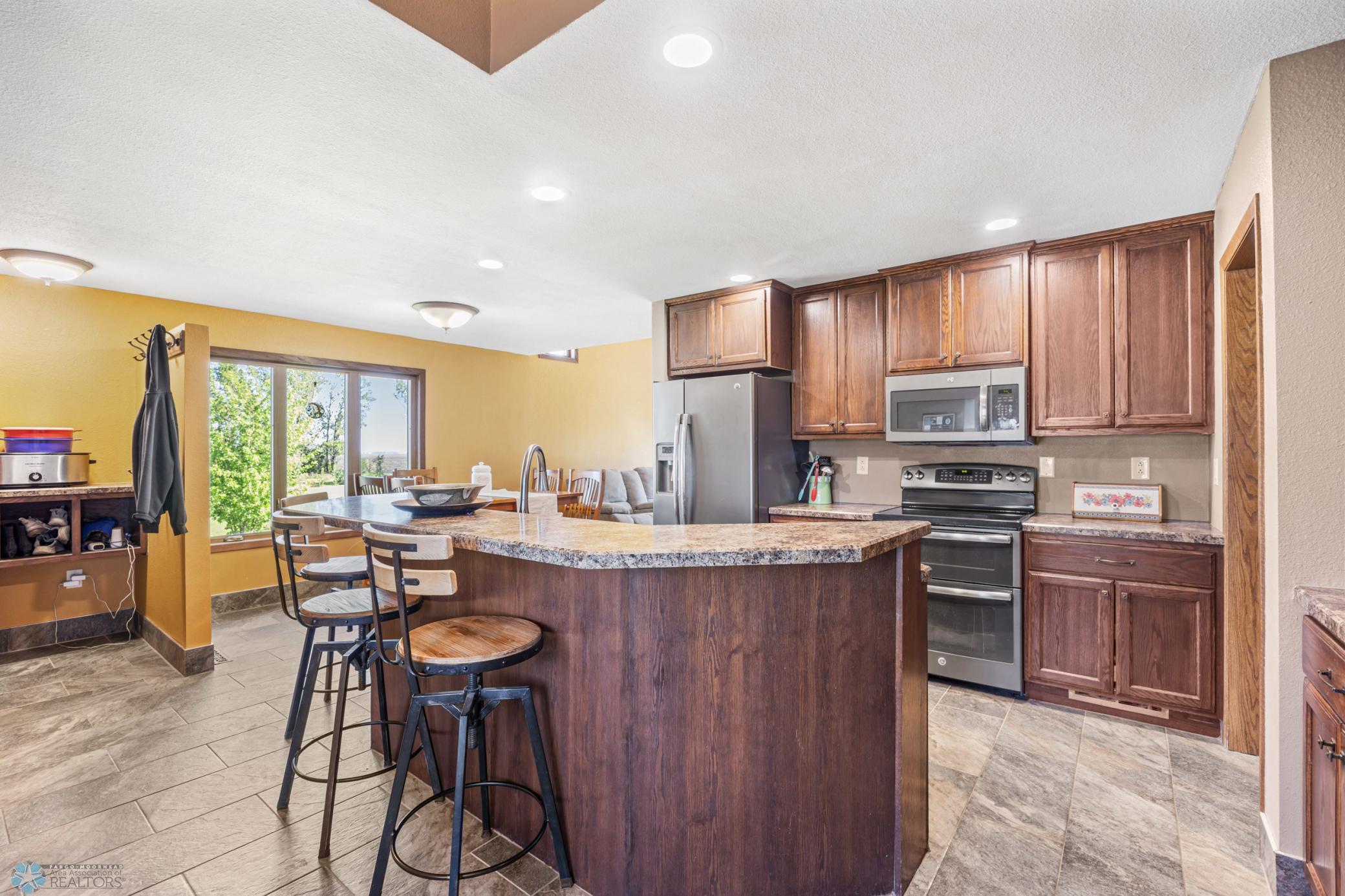 6056 170th Avenue, Walcott, North Dakota image 13