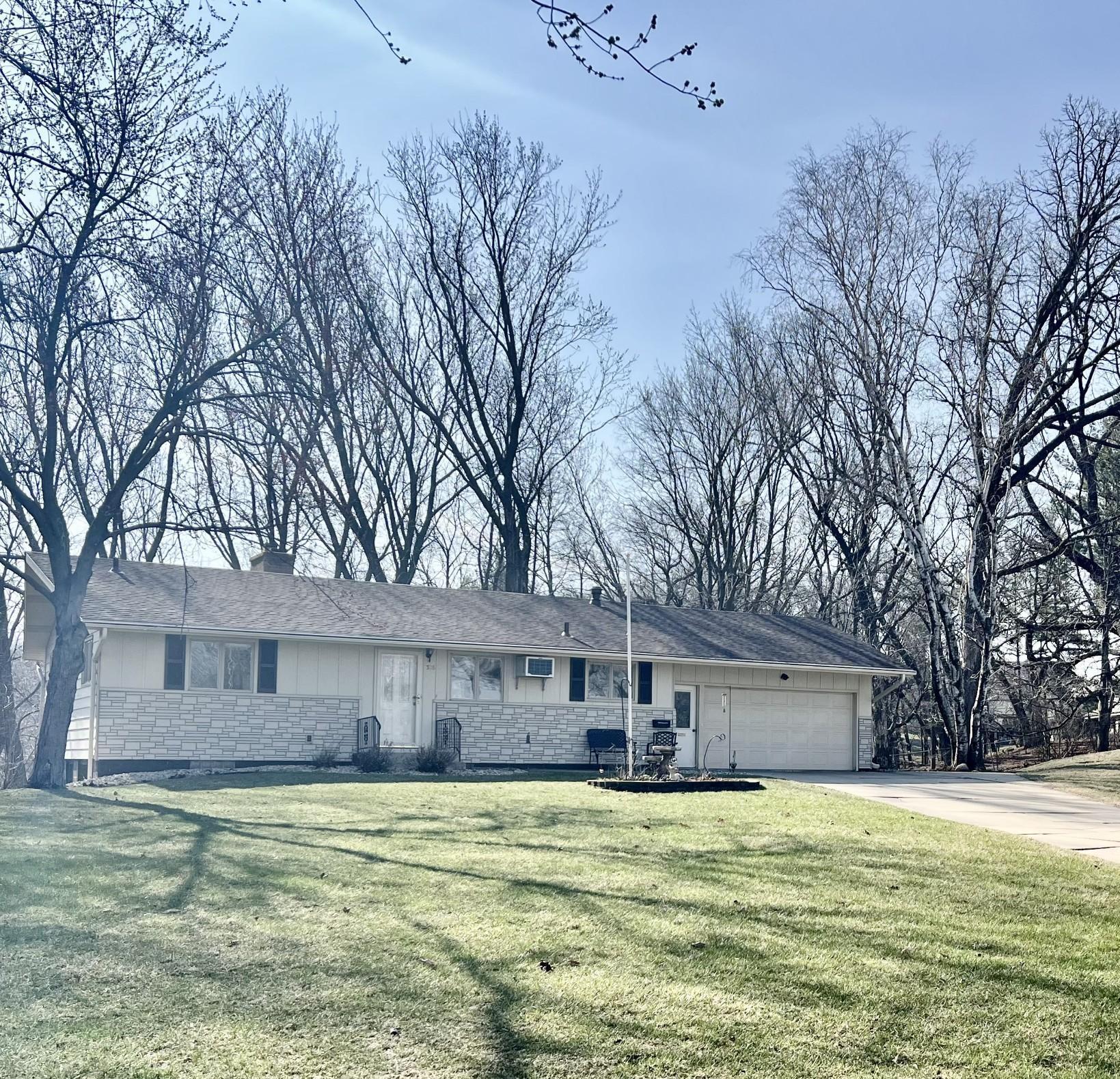 1326 20th Street, Rochester, Minnesota image 2