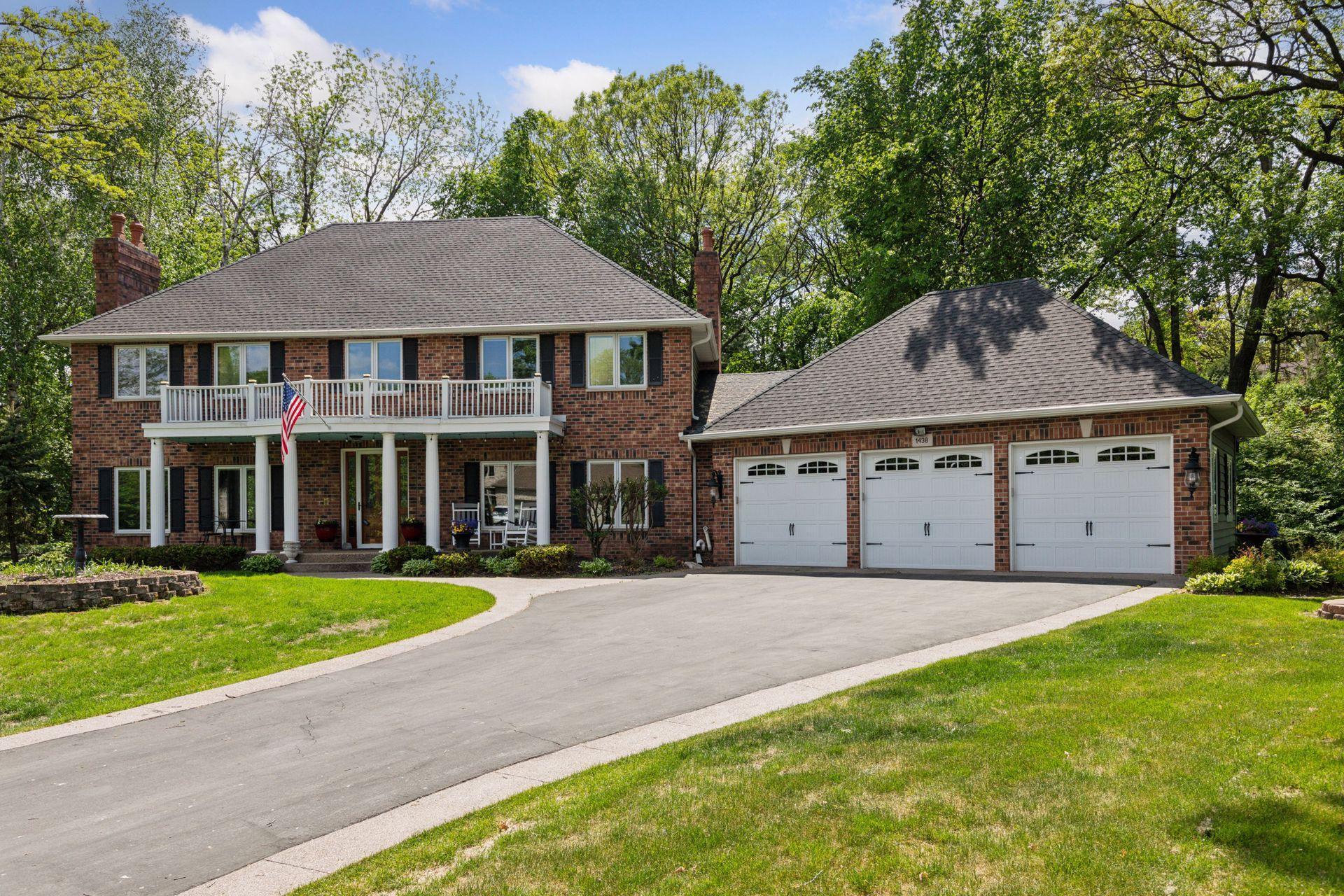 1438 Kings Wood Road, Saint Paul, Minnesota image 1