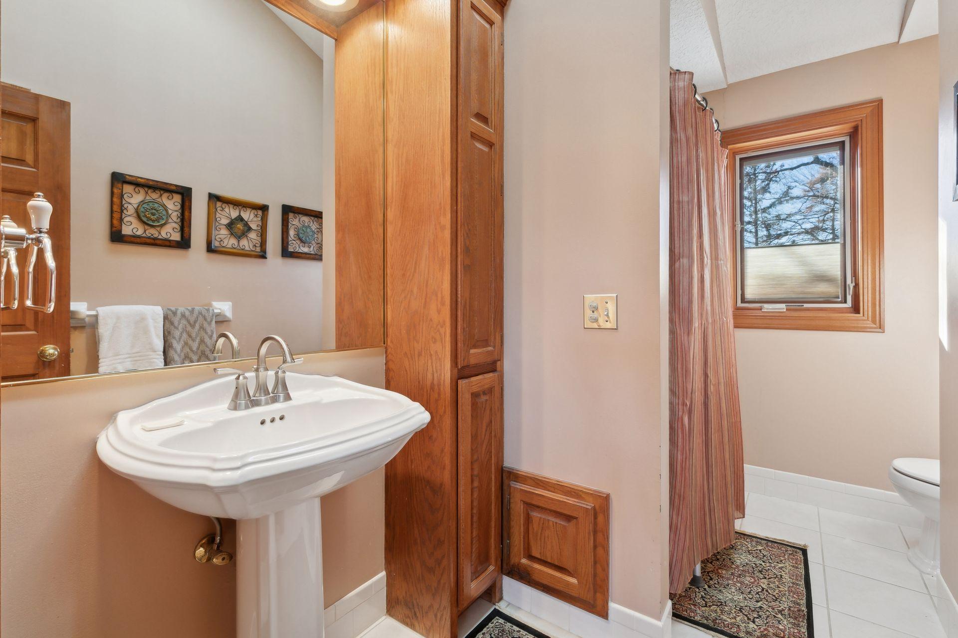 1438 Kings Wood Road, Saint Paul, Minnesota image 35