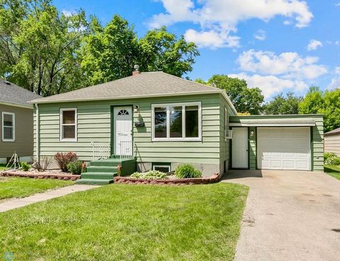 515 16th Street N, Moorhead, MN 56560 - #: 6553636