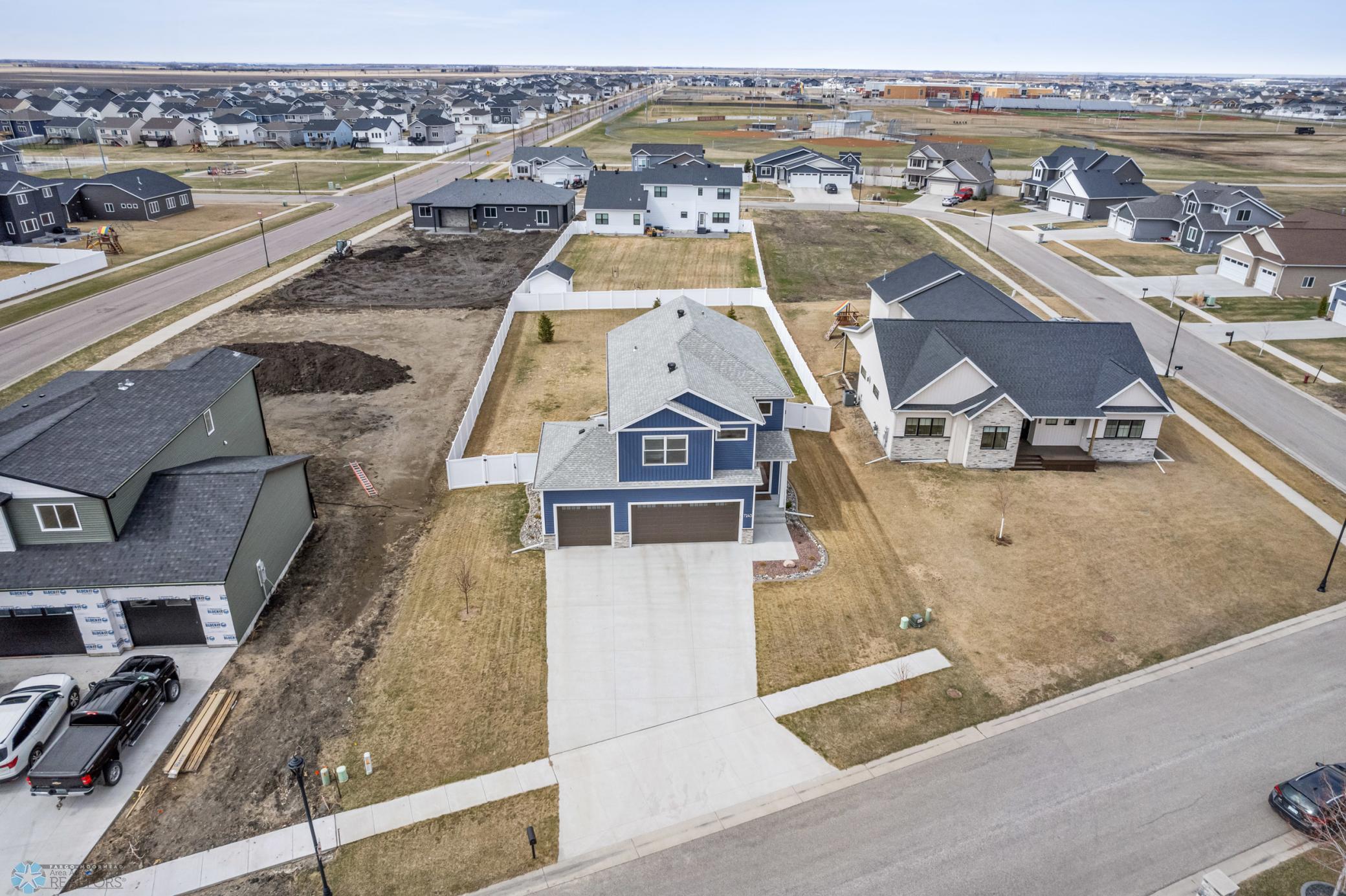 7245 Eagle Pointe Drive, Fargo, North Dakota image 29