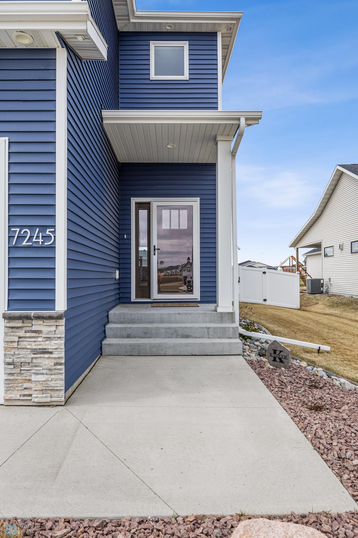 7245 Eagle Pointe Drive, Fargo, North Dakota image 8