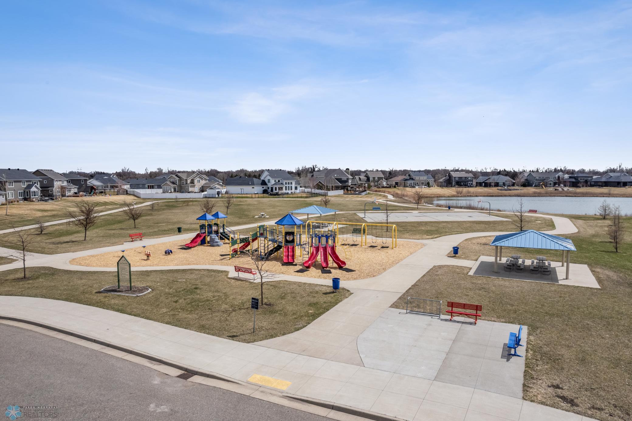 7245 Eagle Pointe Drive, Fargo, North Dakota image 34
