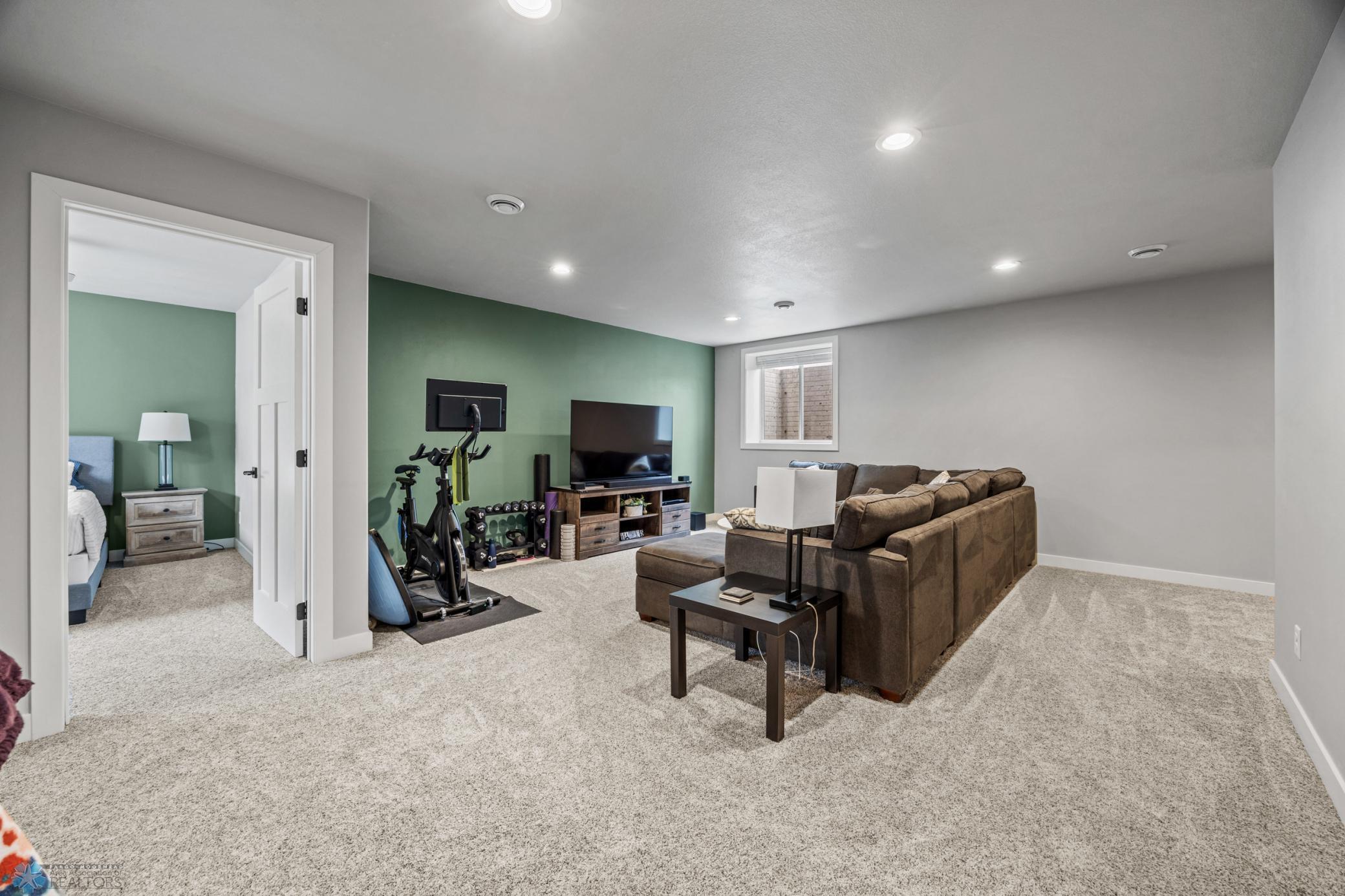 7245 Eagle Pointe Drive, Fargo, North Dakota image 26