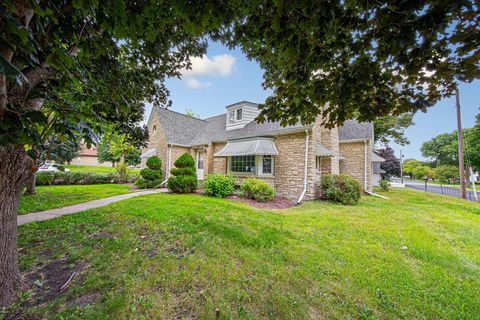 Homes For Sale - 358 4th Street<br/> Gaylord, MN 55334