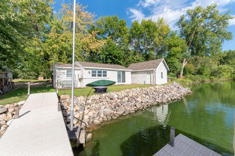 Homes For Sale - 13899 Sakatah Lake Road<br/> Waterville, MN 56096