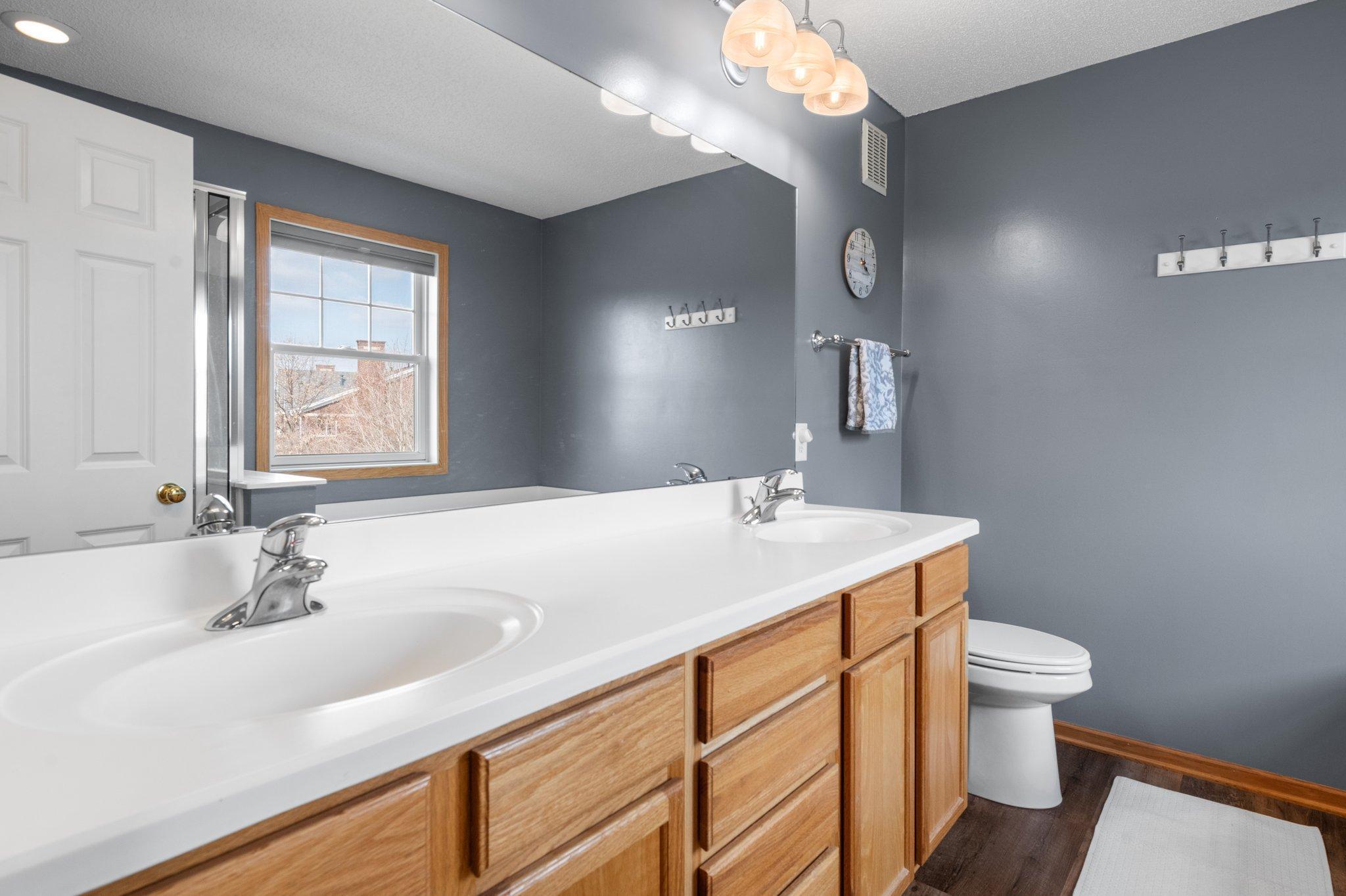 10758 Falling Water Lane #C, Saint Paul, Minnesota image 26