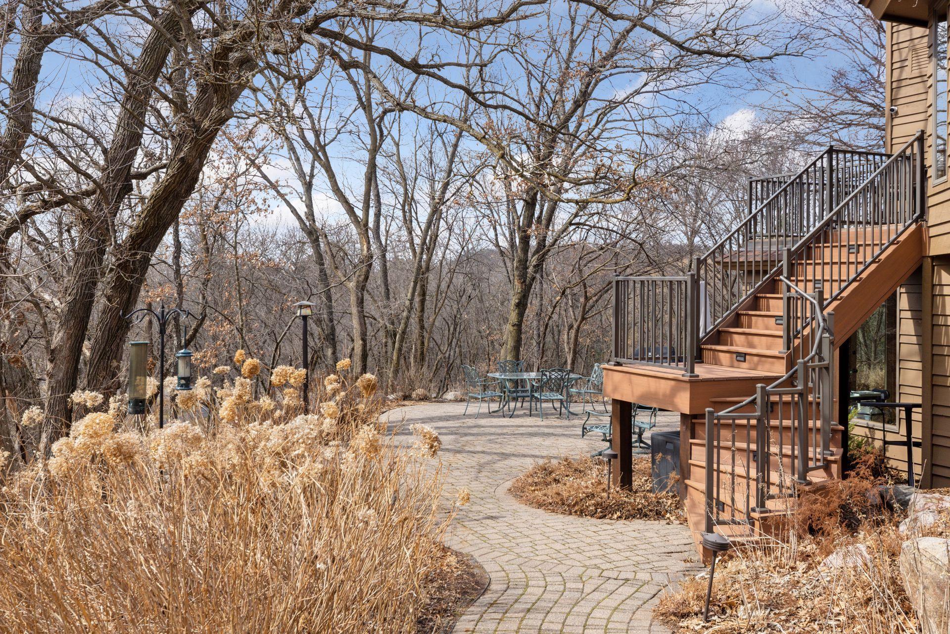 6287 Crackleberry Trail, Woodbury, Minnesota image 46