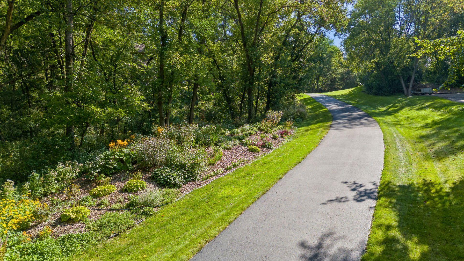 6287 Crackleberry Trail, Woodbury, Minnesota image 50