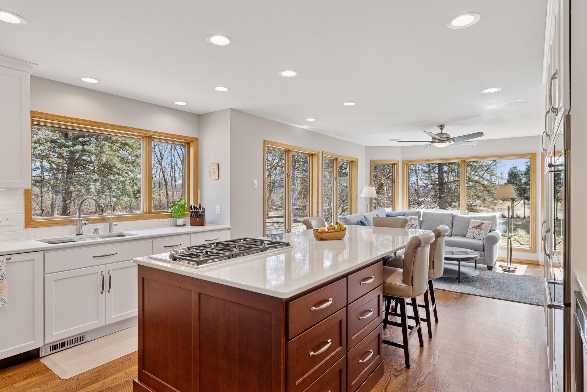 6287 Crackleberry Trail, Woodbury, Minnesota image 16