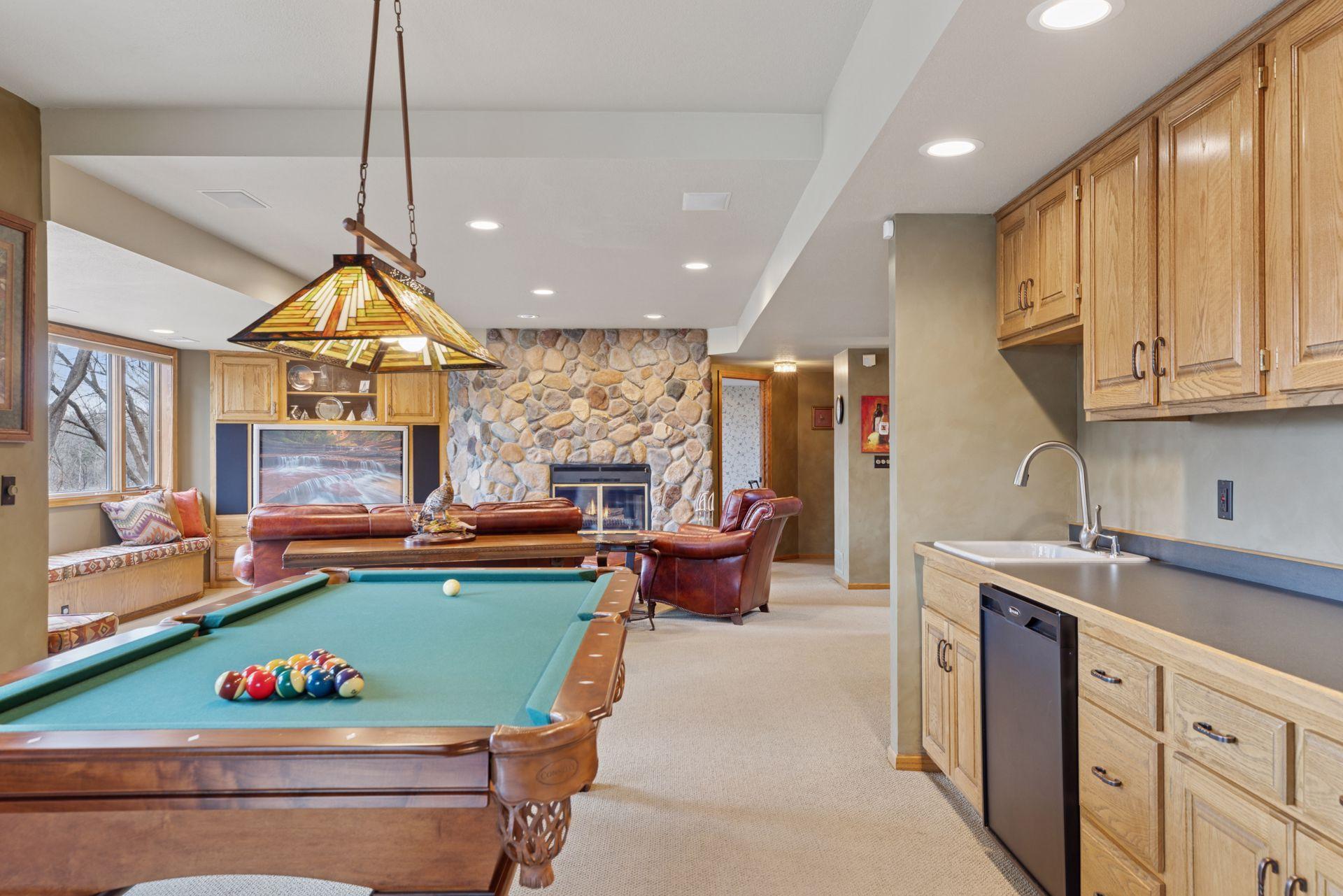 6287 Crackleberry Trail, Woodbury, Minnesota image 37