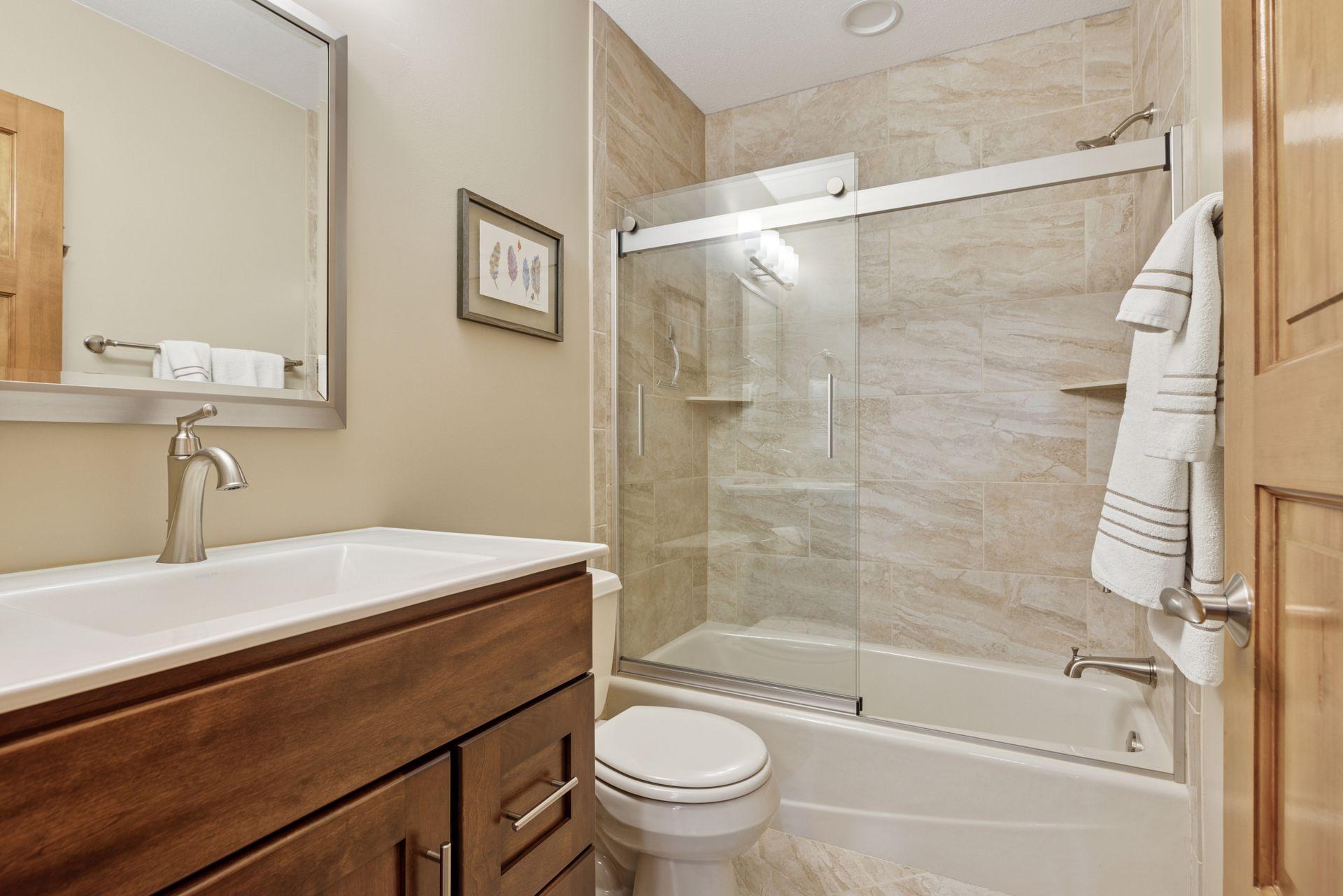 6287 Crackleberry Trail, Woodbury, Minnesota image 30