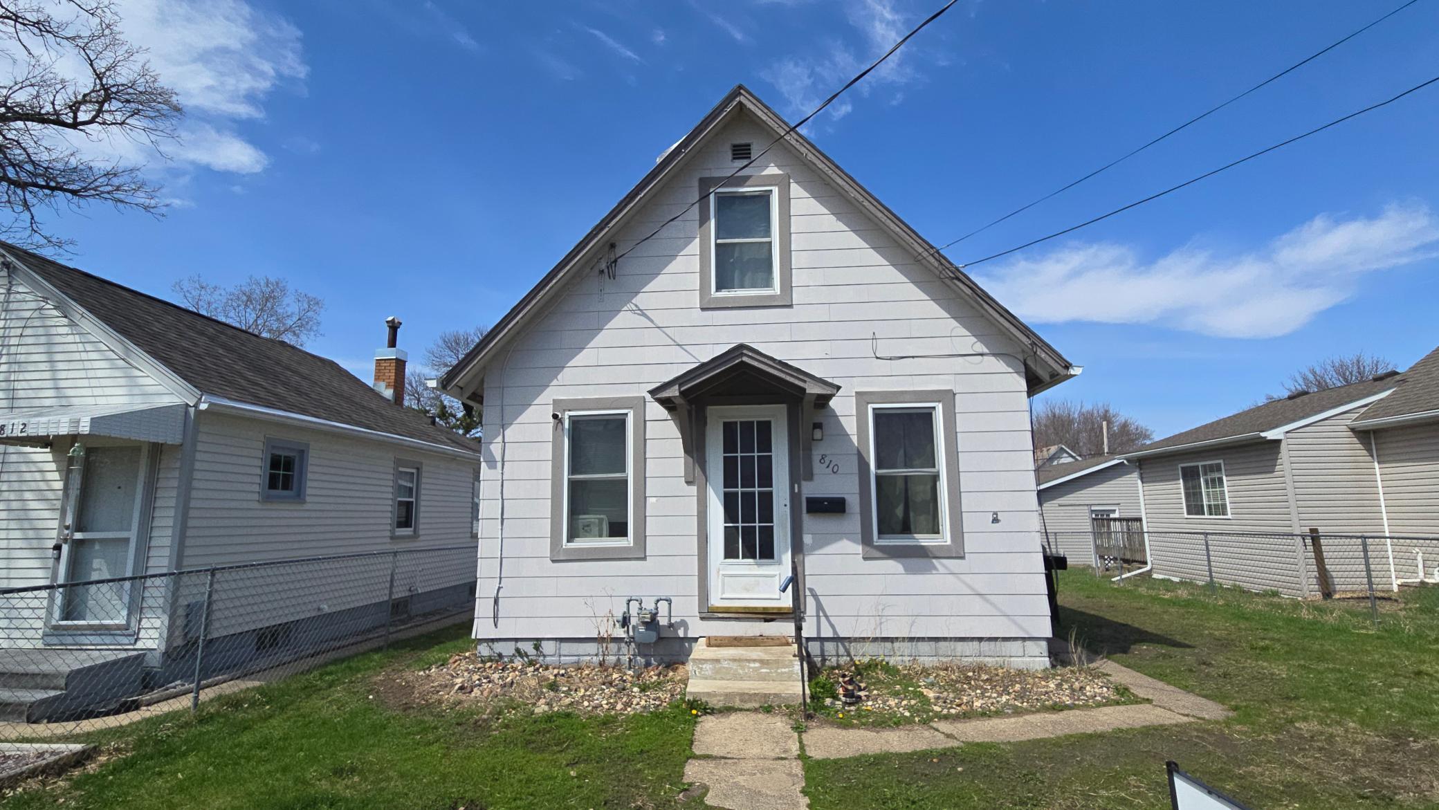 810 11th Avenue, Austin, Minnesota image 1
