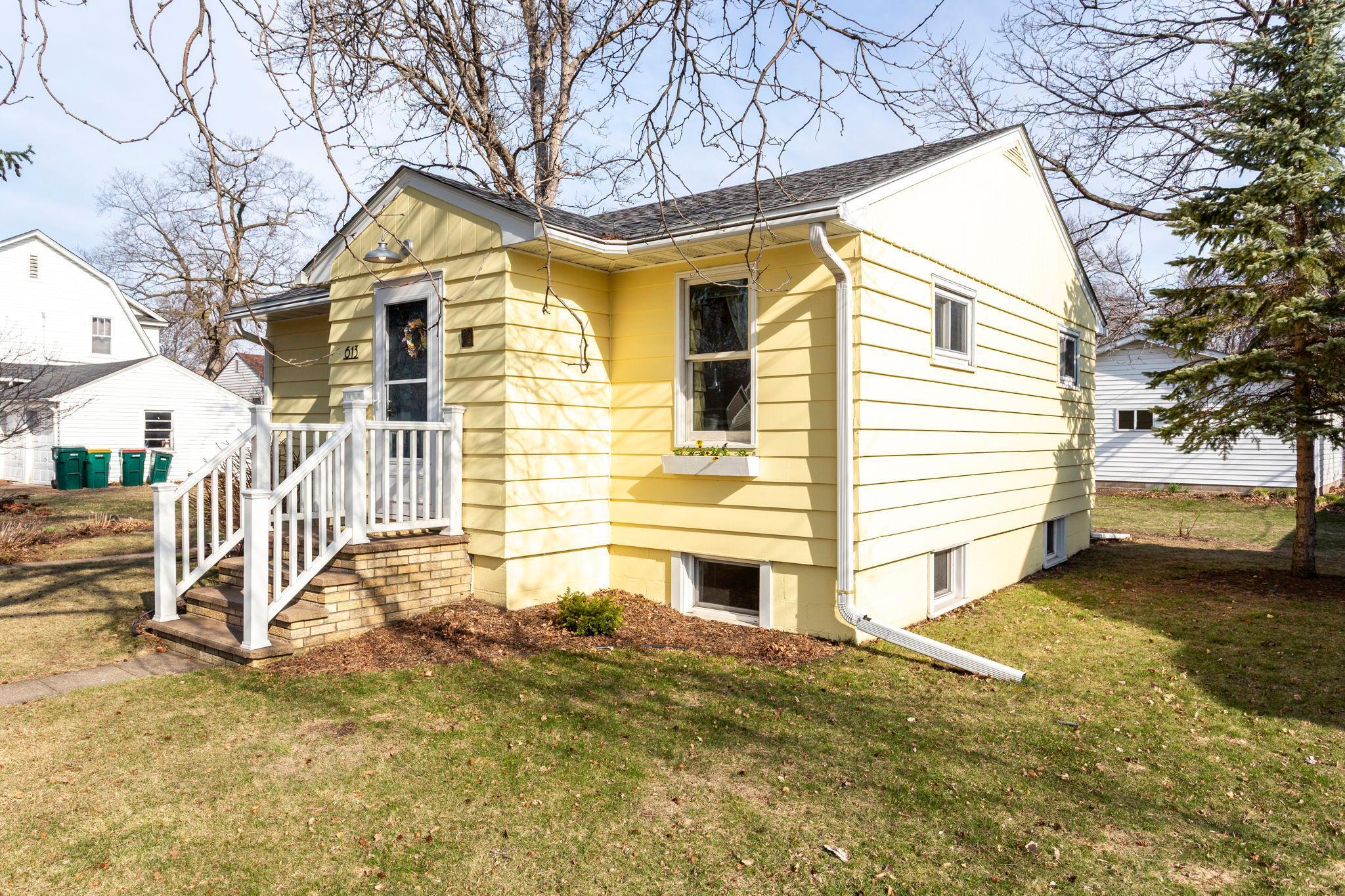 613 Lake Street, River Falls, Wisconsin image 24
