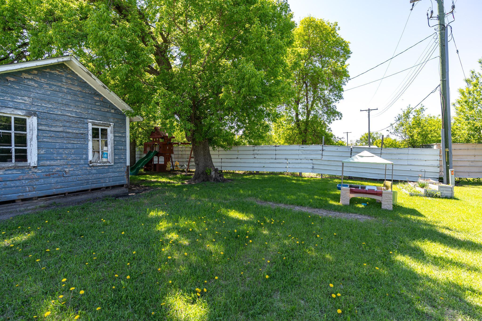 412 Hill Avenue, Crookston, Minnesota image 19