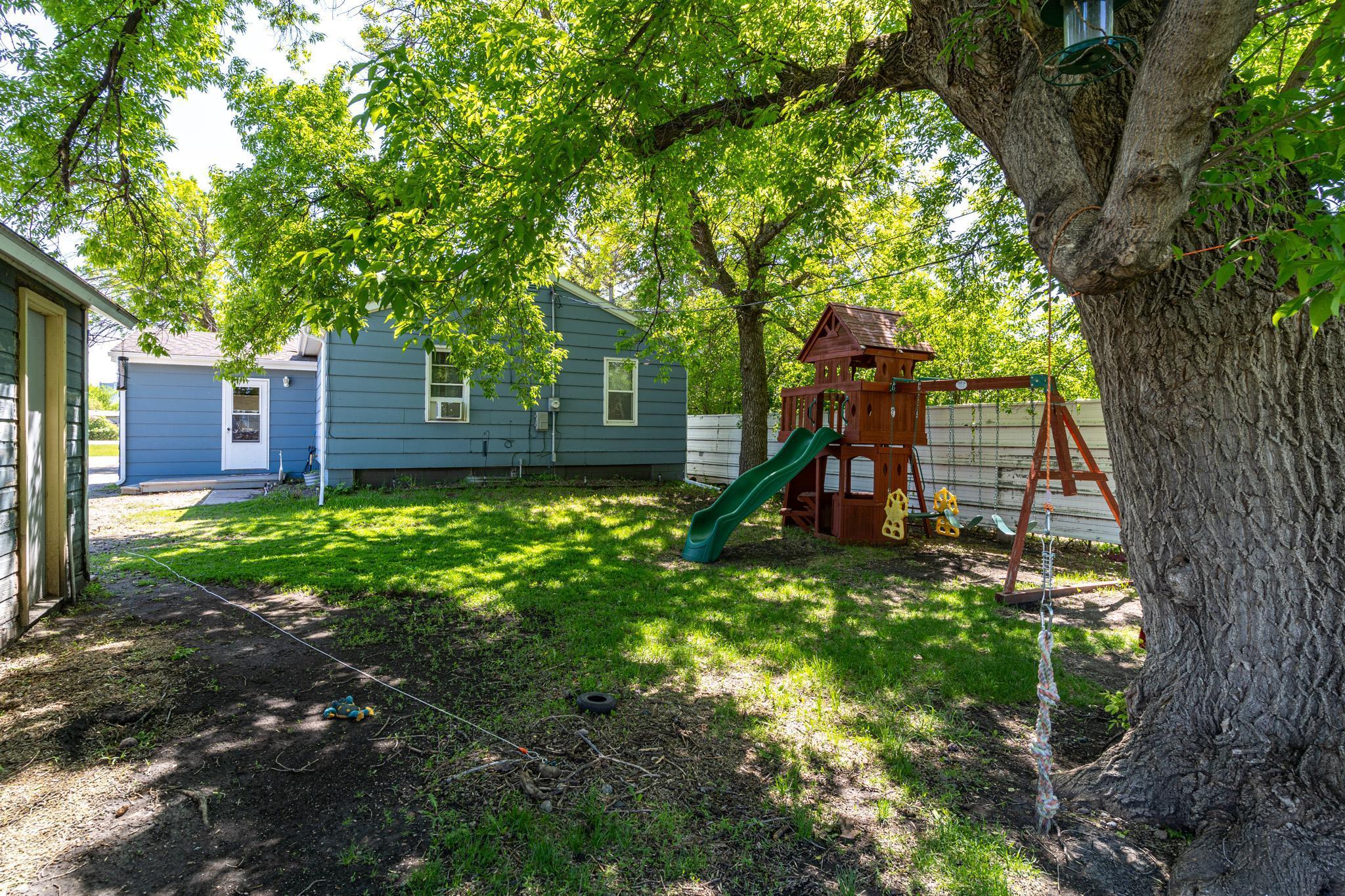 412 Hill Avenue, Crookston, Minnesota image 18