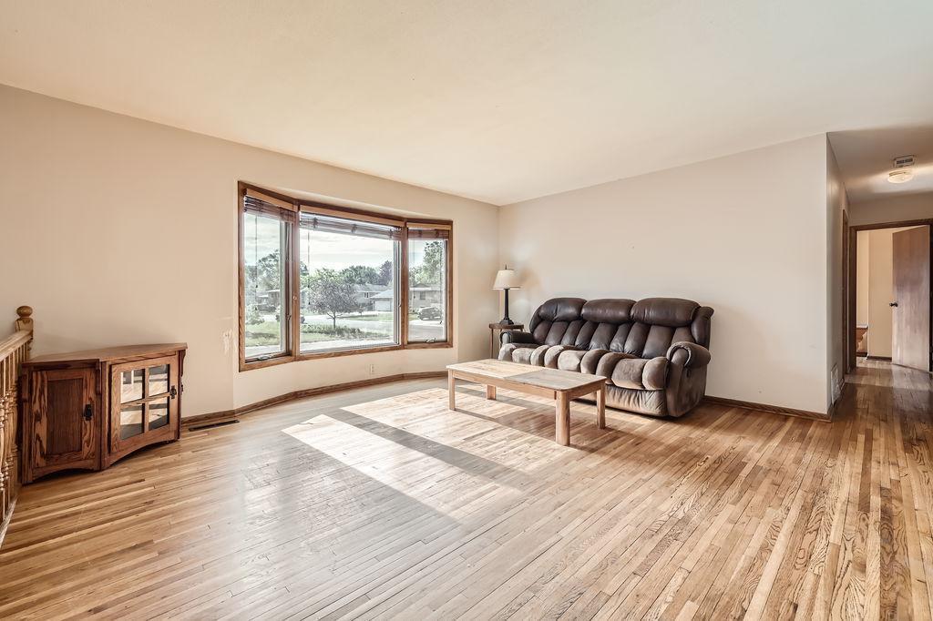 7701 Arlington Avenue, Minneapolis, Minnesota image 3