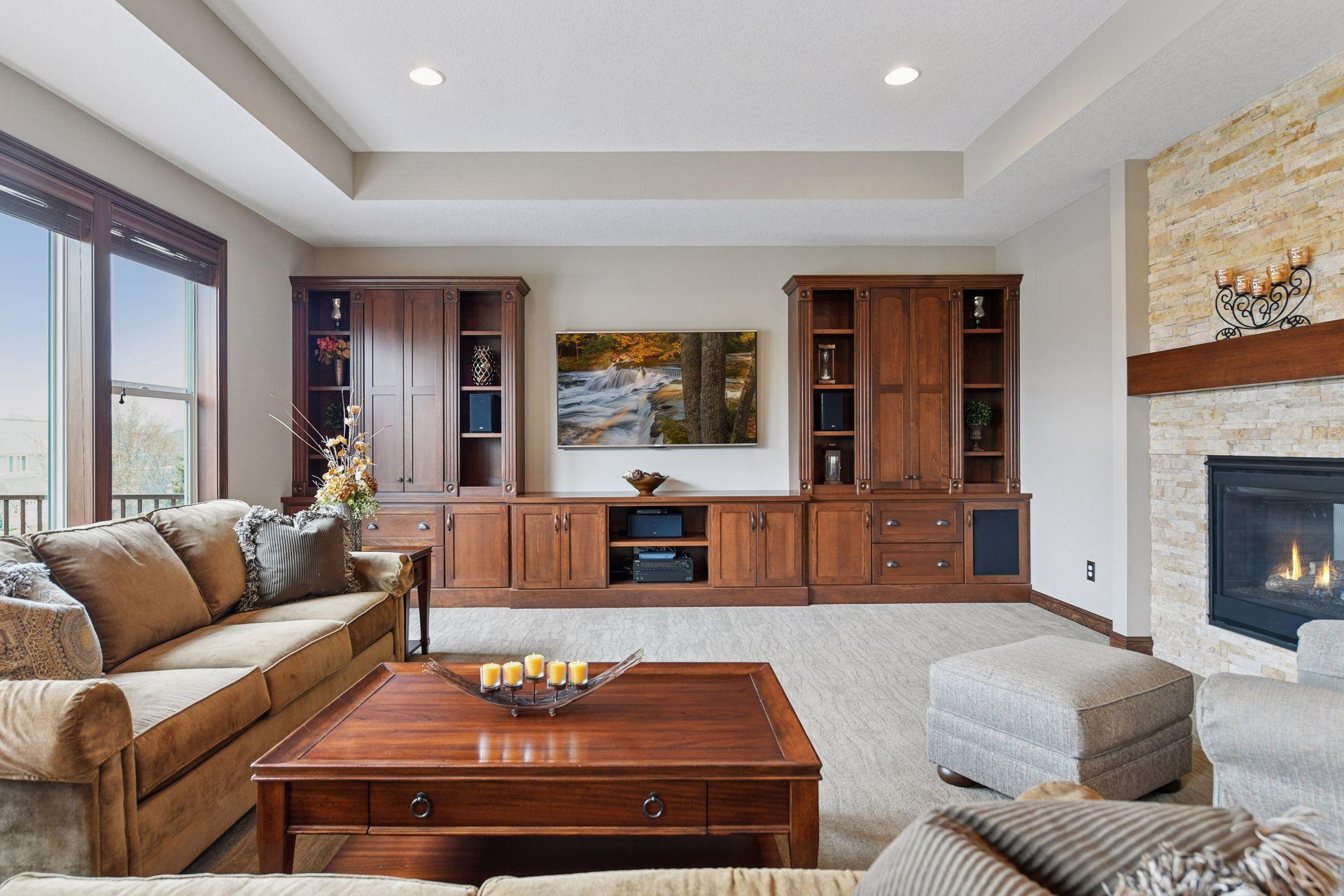 2919 Hilltop Drive, Chaska, Minnesota image 12