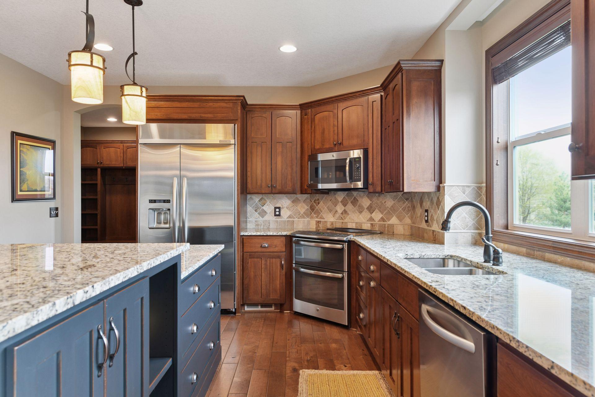 2919 Hilltop Drive, Chaska, Minnesota image 17