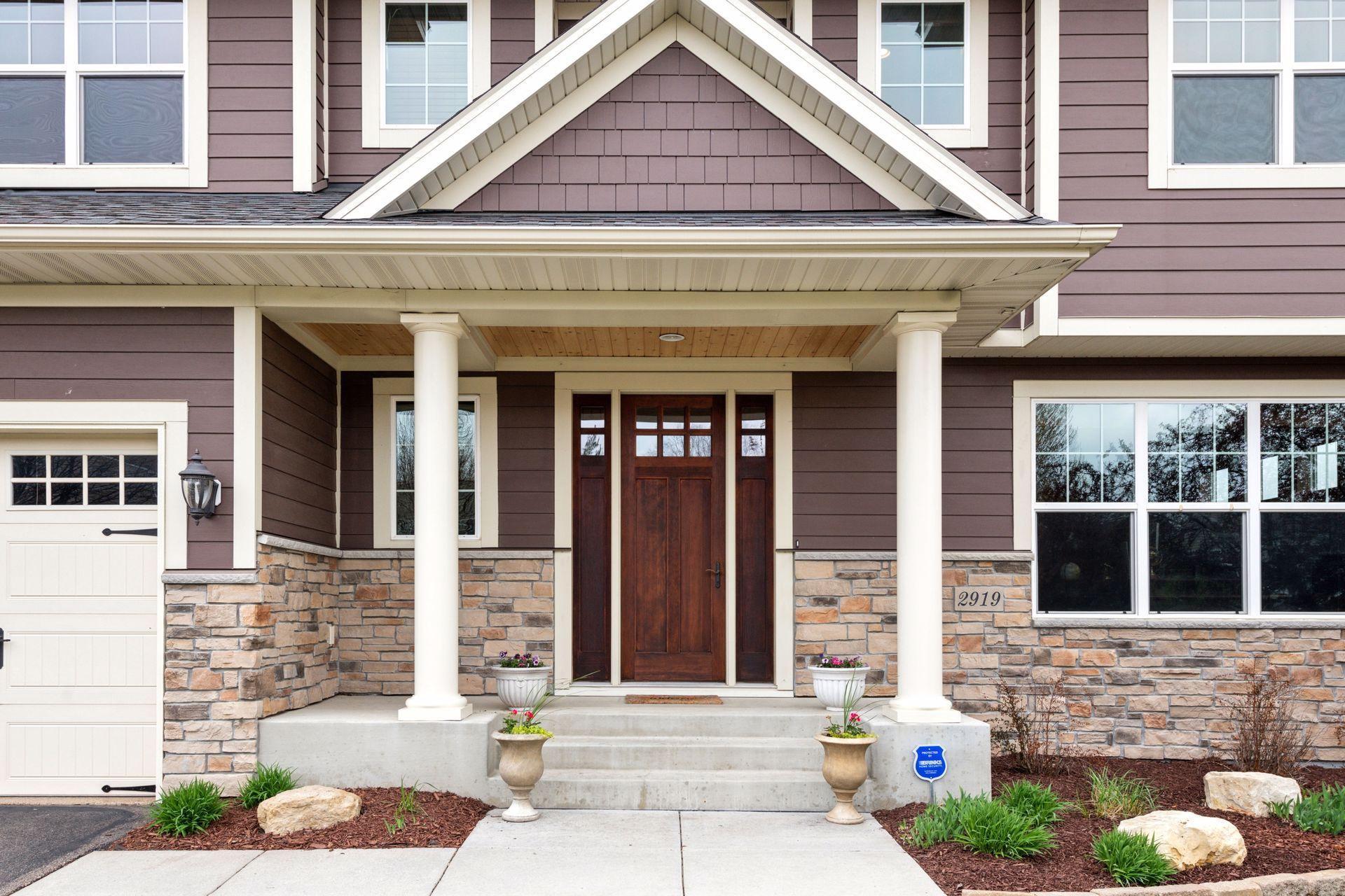 2919 Hilltop Drive, Chaska, Minnesota image 3