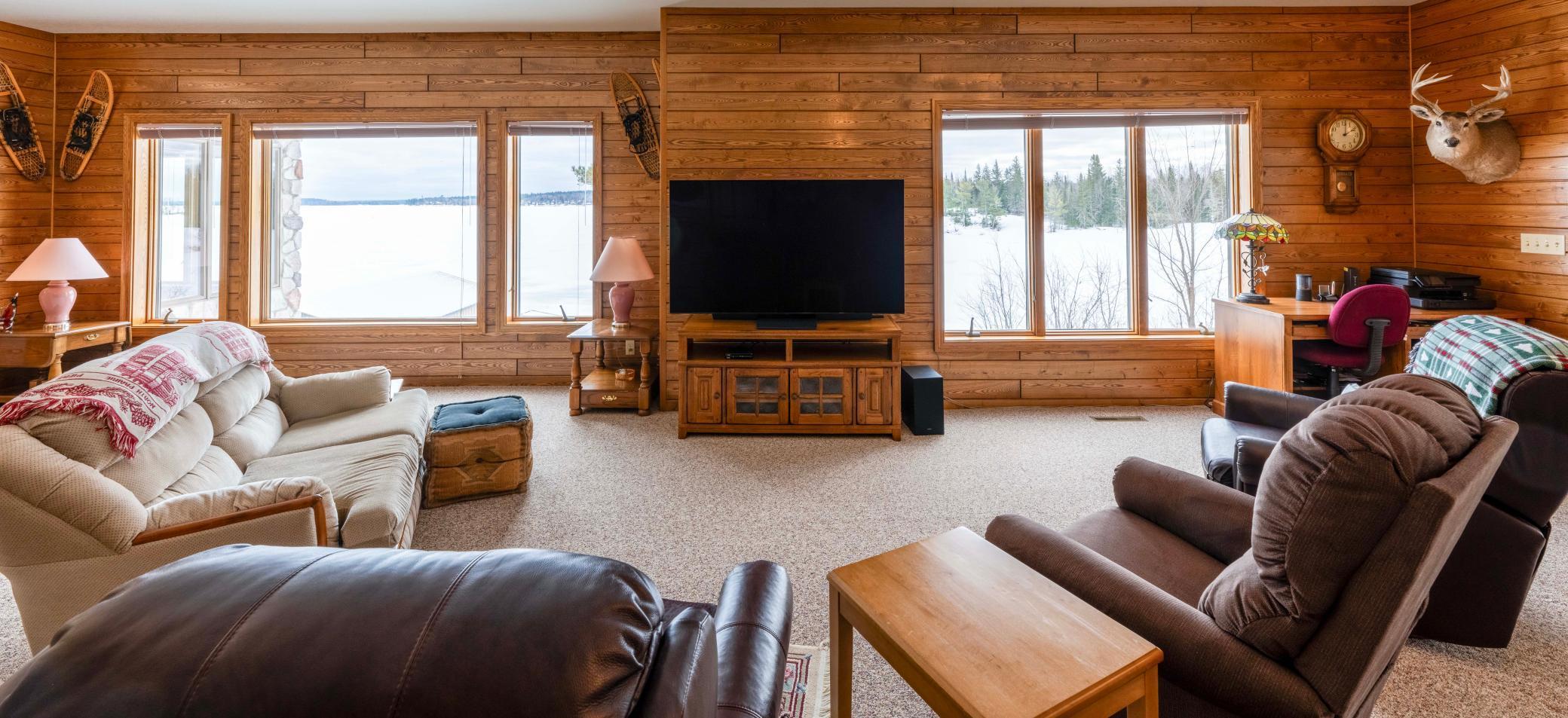 10124 Timberwolf Trail, Kabetogama, Minnesota image 42
