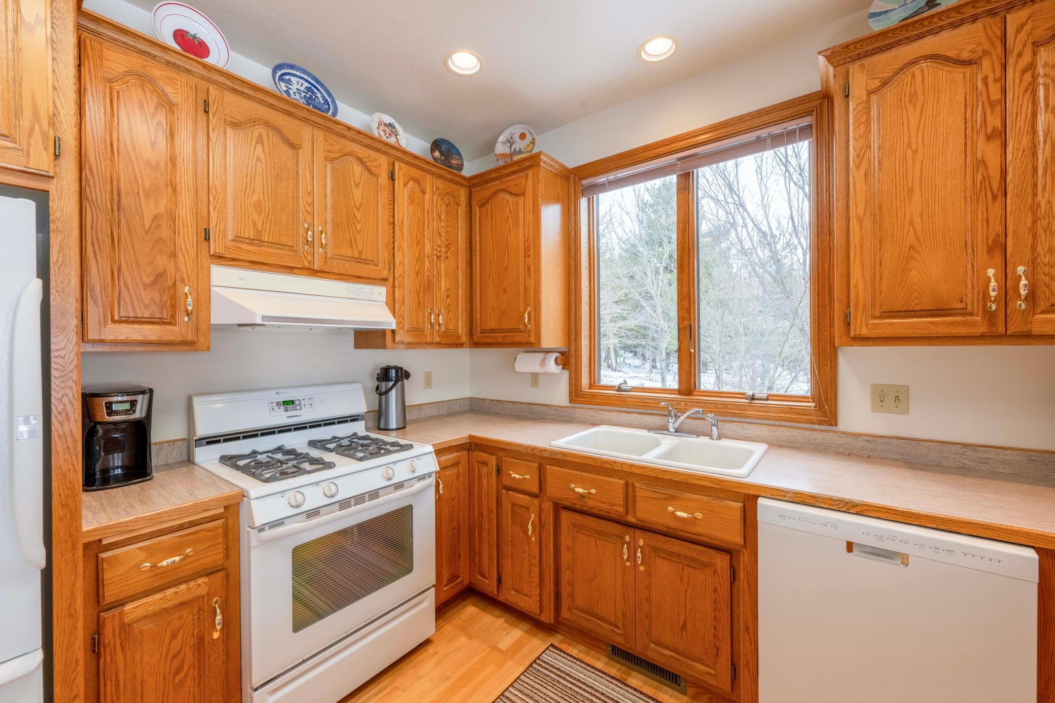 10124 Timberwolf Trail, Kabetogama, Minnesota image 7