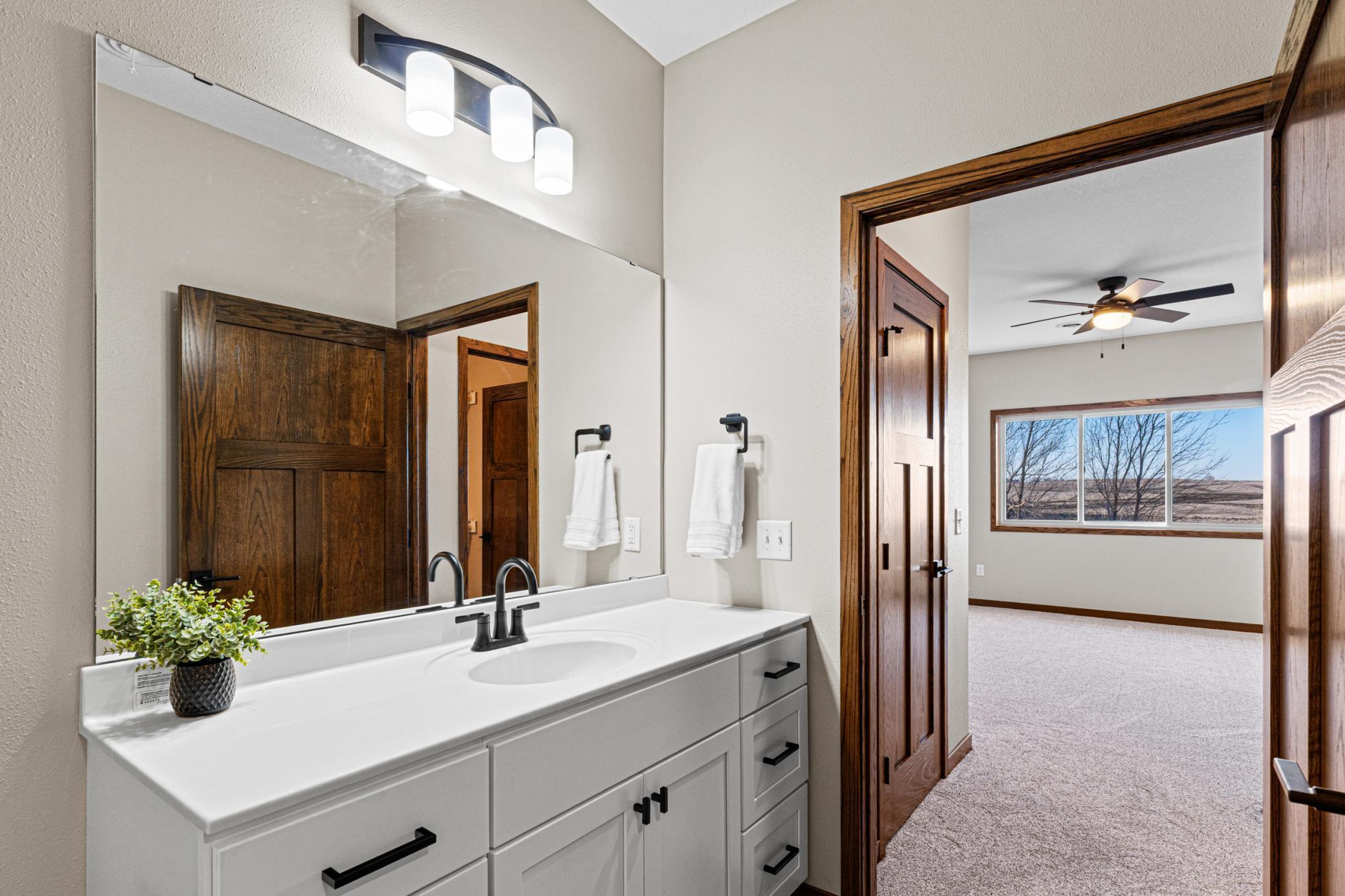 1227 21st Street, Faribault, Minnesota image 16