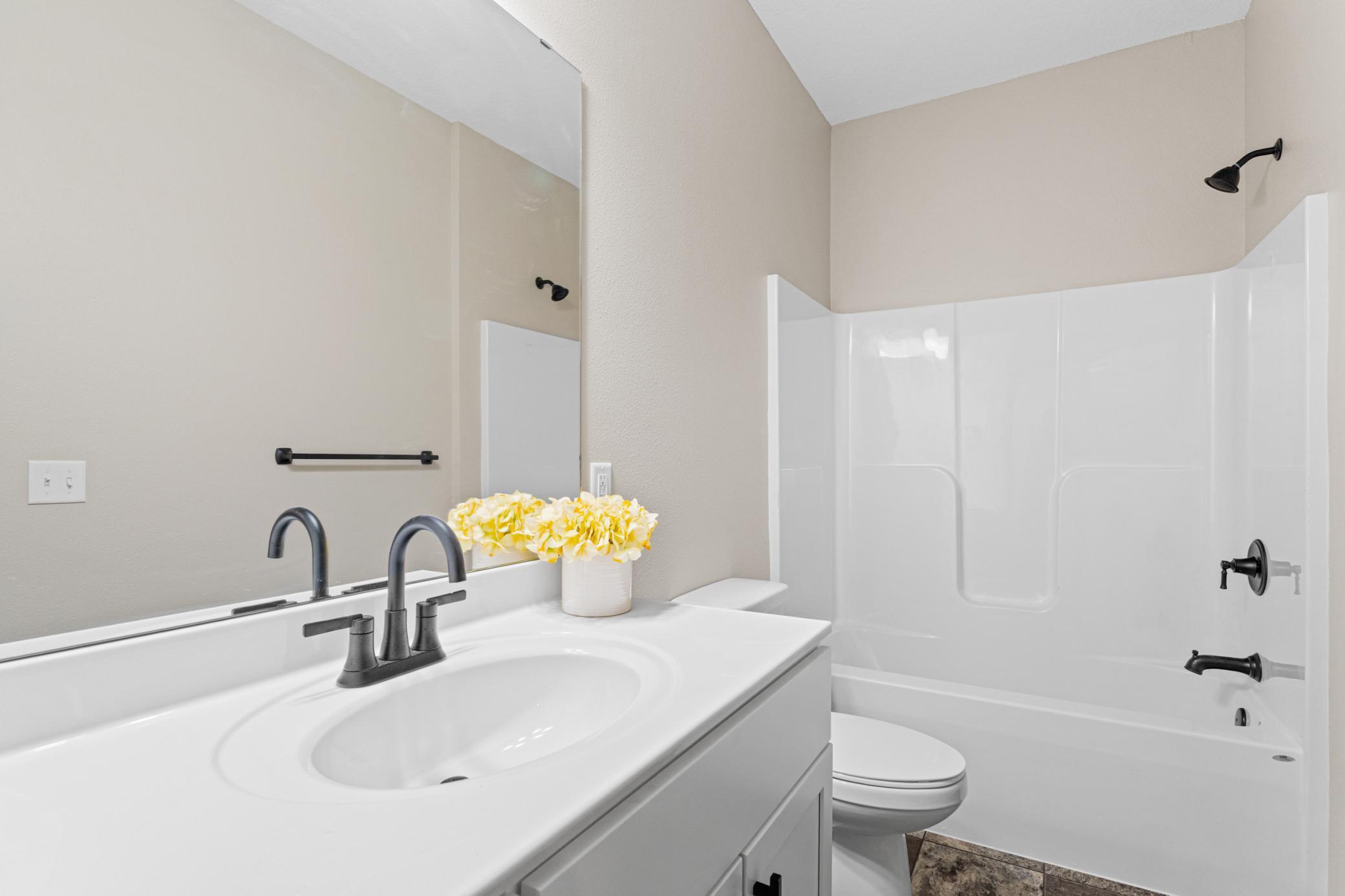 1227 21st Street, Faribault, Minnesota image 23