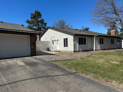 Homes For Sale - 9208 Indian Boulevard<br/> Washington County, Cottage Grove, MN 55016