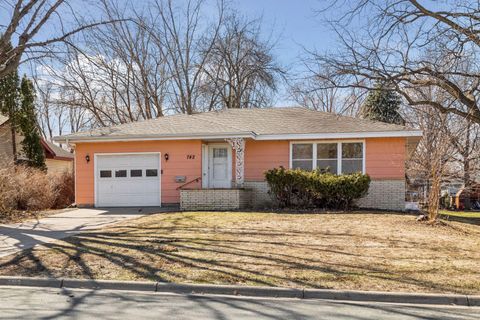 Homes For Sale - 742 Atwood Street<br/> Scott County, Shakopee, MN 55379